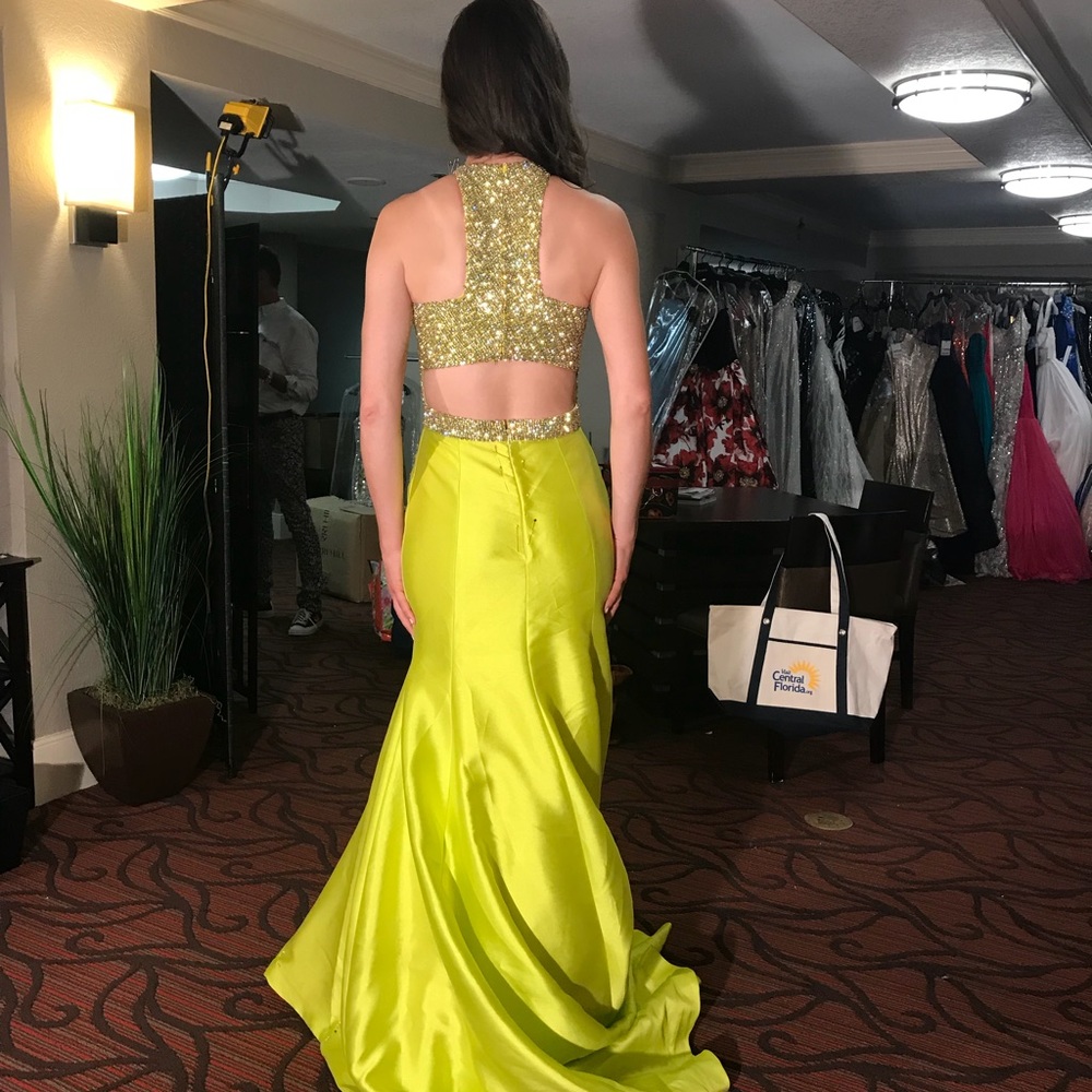 National level Jovani gown - Picture 2 of 5